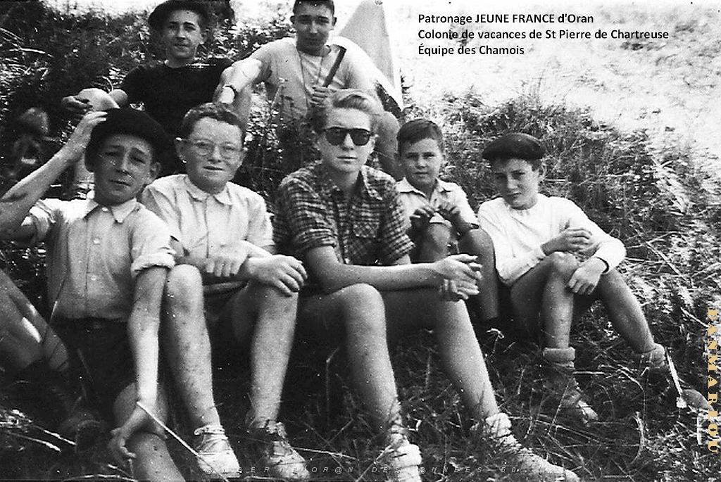 COLO JEUNE FRANCE 1950 equipe des Chamois.jpg